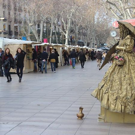 Stopbarcelona Universidad Apartments エクステリア 写真